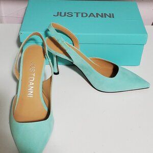 NIB Turquoise Blue or Sea Green Slingback Heels in Sz 7M